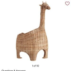 Giraffe Shaped Storage Basket